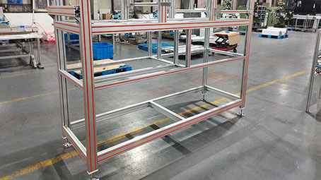 鋁型材框架帶蹄腳