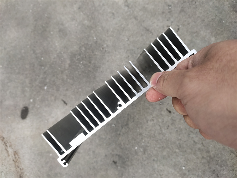 鋁型材空調(diào)電視筆記本cpu手機(jī)散熱器定做